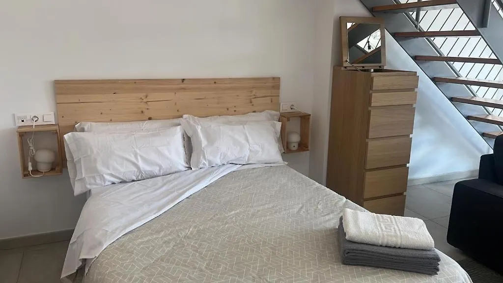 Love Rent4 Malaga Loft 0*,