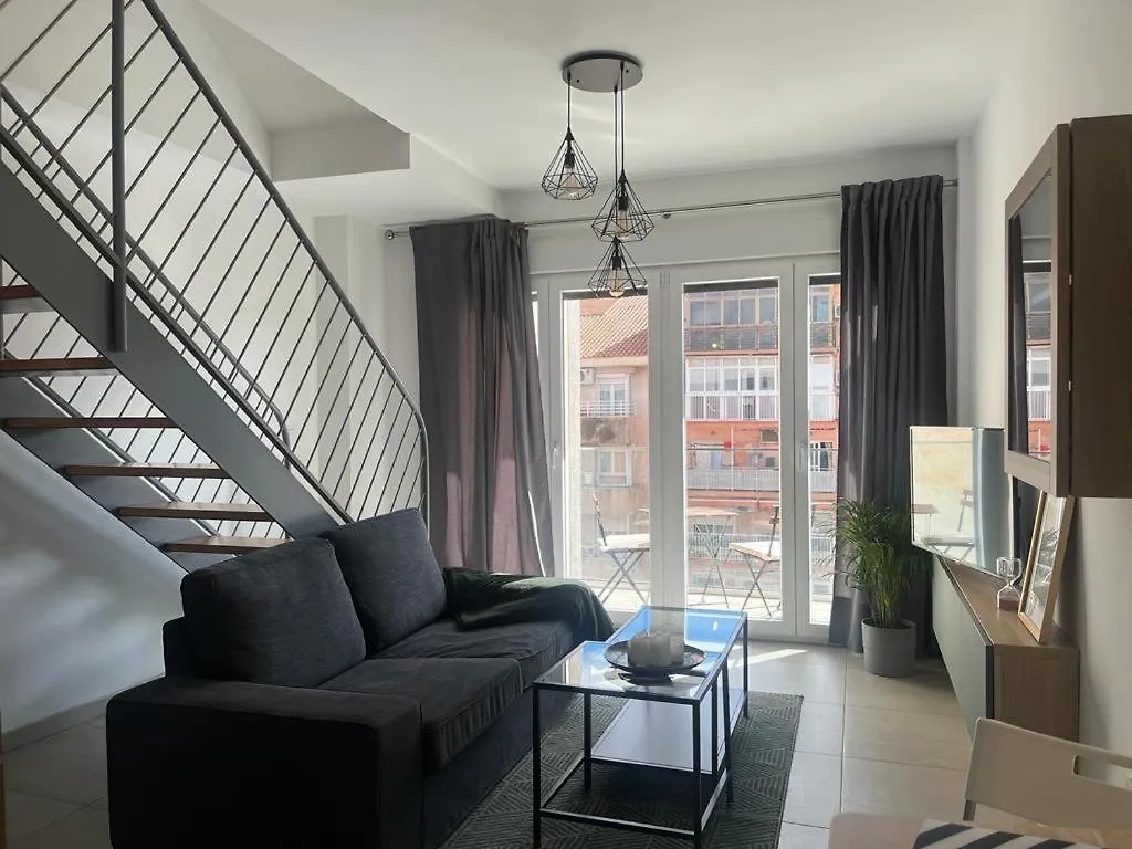 Love Rent4 Malaga Loft 0*,